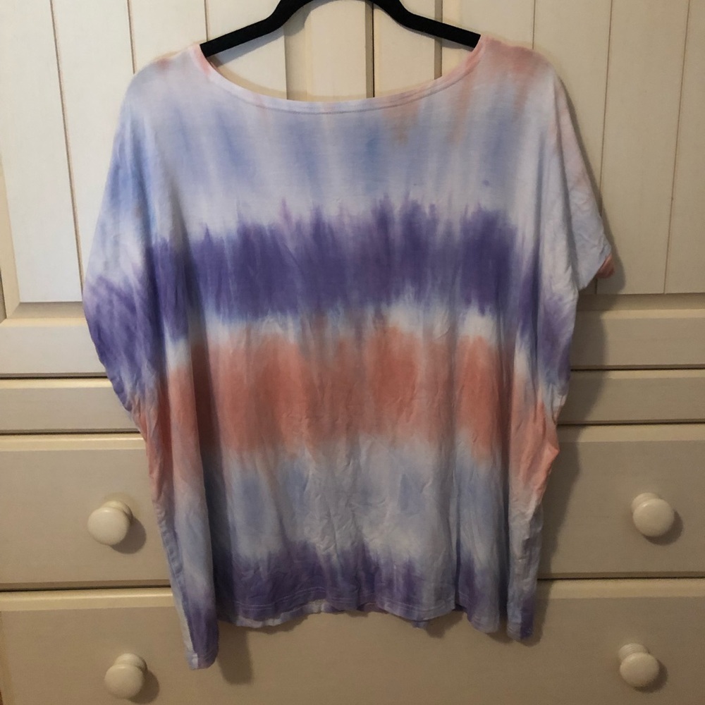 Women’s Piko top